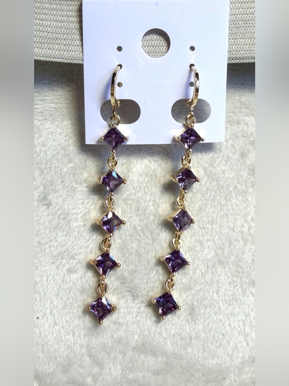 ✨Gold-Tone Purple Stone Drop Earrings✨